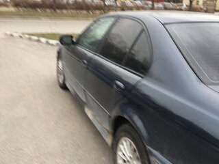 2002 BMW 5 серии 530i IV (E39) Рестайлинг, синий, 585000 рублей, вид 5