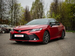 2021 Toyota Camry VIII (XV70) Рестайлинг, красный, 3150000 рублей, вид 1