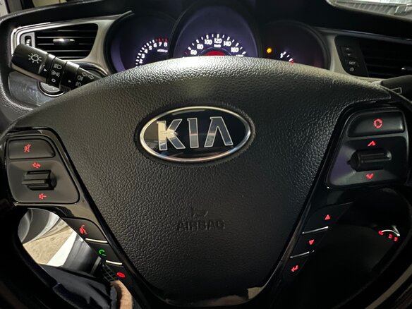2016 Kia Ceed II Рестайлинг, белый, 1199000 рублей - вид 28