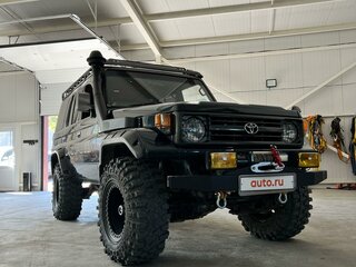 1995 Toyota Land Cruiser 70 Series, зелёный, 3200000 рублей, вид 5