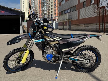 2020 Avantis Enduro 300 Pro/Carb, чёрный, 270000 рублей, вид 2