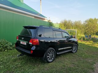 2013 Toyota Land Cruiser 200 Series Рестайлинг 1, чёрный, 4790000 рублей, вид 3