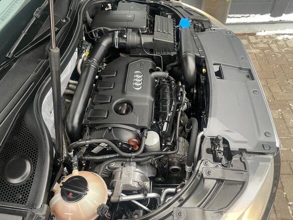 2013 Audi Q3 I (8U), чёрный, 1800000 рублей - вид 10