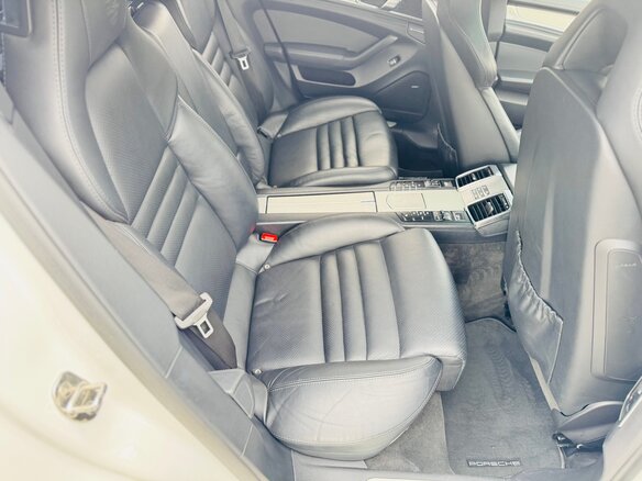 2012 Porsche Panamera Turbo I, белый - вид 16