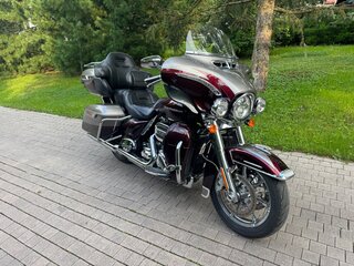 2015 Harley-Davidson CVO, серебристый, 1590000 рублей, вид 2