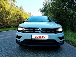 2020 Volkswagen Tiguan II, белый, 2000000 рублей, вид 5