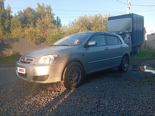 2006 Toyota Corolla IX (E120, E130) Рестайлинг, серебристый, 400000 рублей, вид 1