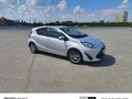 2017 Toyota Aqua I Рестайлинг, серый, 1100000 рублей - вид 1