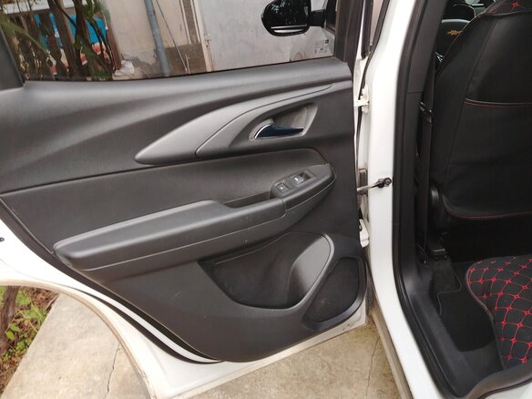 2021 Chevrolet TrailBlazer III, белый, 2250000 рублей - вид 12