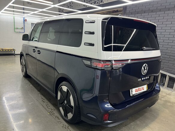 2023 Volkswagen ID.Buzz, чёрный - вид 5