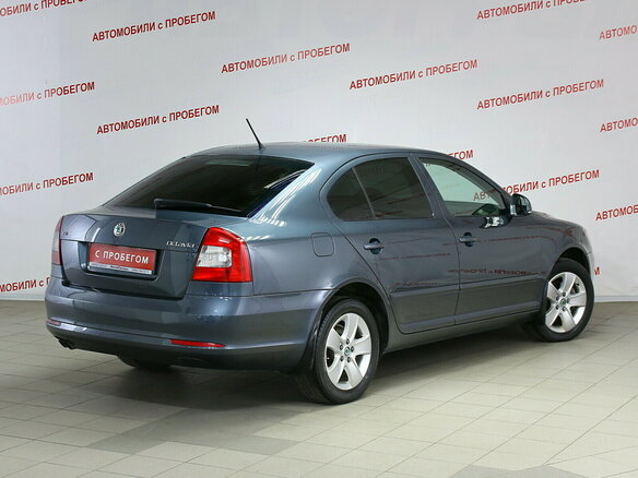 2011 Skoda Octavia II (A5) Рестайлинг, серый - вид 1