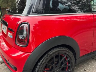 2013 Mini Hatch Cooper S II (R56) Рестайлинг, красный, 1250000 рублей, вид 3