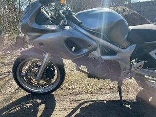 1999 Suzuki SV 650, серебристый, 260000 рублей, вид 2
