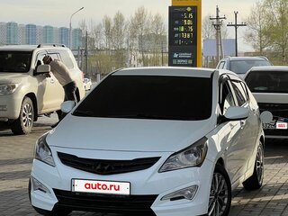 2015 Hyundai Solaris I Рестайлинг, белый, 980000 рублей, вид 5