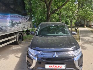 2021 Mitsubishi Outlander III Рестайлинг 3, чёрный, 2200000 рублей, вид 3