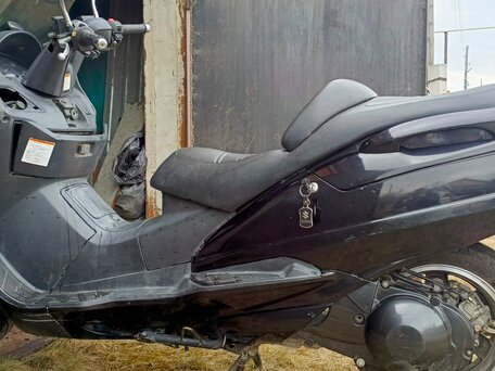 2000 Suzuki Burgman (SkyWave) 400, чёрный, 190000 рублей, вид 2