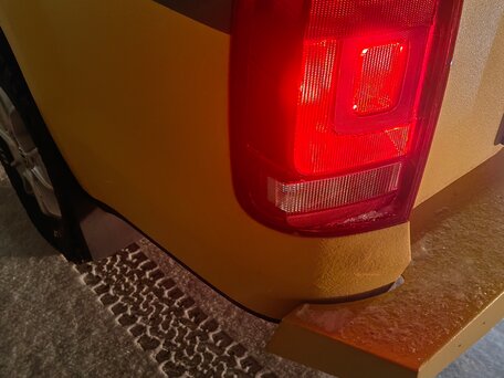 2012 Volkswagen Amarok, бежевый, 7300000 рублей, вид 4