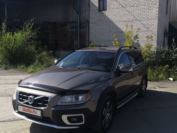 2011 Volvo XC70 II, коричневый