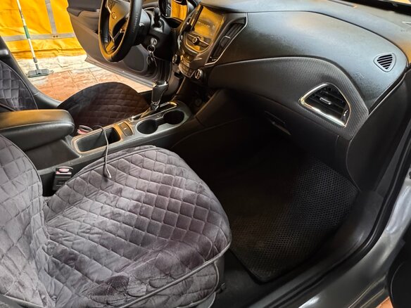 2016 Chevrolet Cruze II, серый, 1300000 рублей - вид 24
