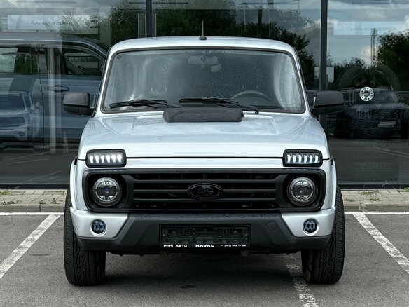 2021 Lada (ВАЗ) 2121 (4x4) Urban I Рестайлинг (2020), серебристый - вид 1