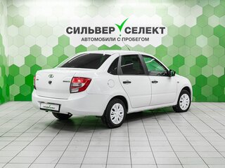 2017 Lada (ВАЗ) Granta I, белый, 500000 рублей, вид 2