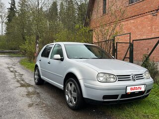 1999 Volkswagen Golf IV, серебристый, 560000 рублей, вид 2