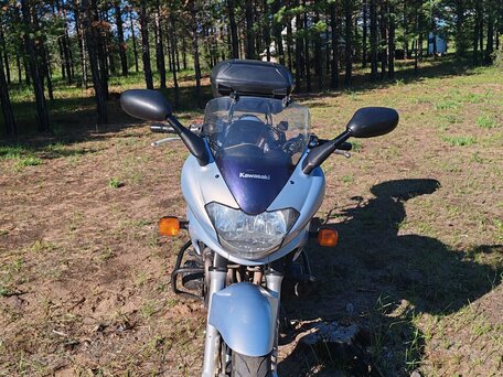 2005 Kawasaki ZR-7, серебристый, 400000 рублей, вид 4