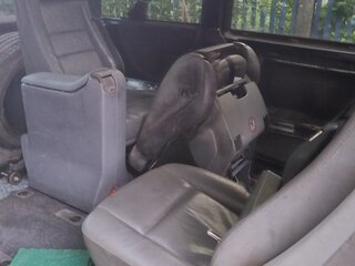 2000 Mercedes-Benz V-Класс 220 I (W638), чёрный, 450000 рублей, вид 4