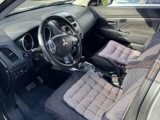 2010 Mitsubishi Outlander Sport I, серый, 630000 рублей, вид 4
