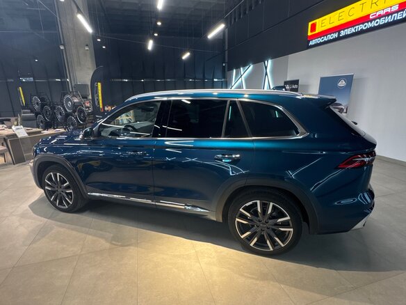 2023 Geely Monjaro (Xingyue L) I, зелёный, 2990000 рублей - вид 15