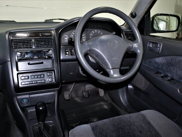 1999 Toyota Carina VII (T210), зелёный - вид 4
