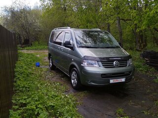 2004 Volkswagen Caravelle T5, зелёный, 1400000 рублей, вид 2