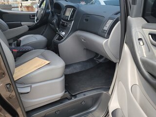 2018 Hyundai Grand Starex I Рестайлинг 2, чёрный, 3400000 рублей, вид 4