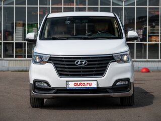 2019 Hyundai H-1 II Рестайлинг 2, белый, 3500000 рублей, вид 2