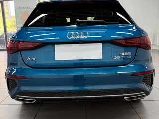 2022 Audi A3 Sportback 35 TFSI IV (8Y), синий, 2044000 рублей, вид 5