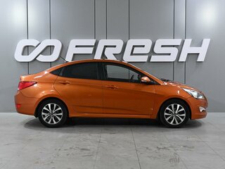 2015 Hyundai Solaris I Рестайлинг, оранжевый, 899000 рублей, вид 5