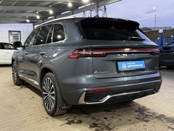 2022 Geely Monjaro I, серый, 3049000 рублей - вид 2
