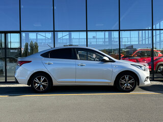 2018 Hyundai Solaris II, серебристый, 1270000 рублей, вид 2