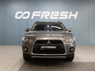 2011 Mitsubishi Outlander II Рестайлинг, коричневый, 1220000 рублей, вид 3