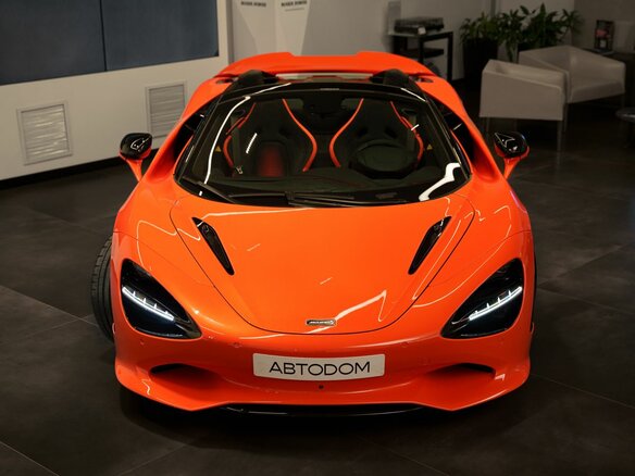 2026 McLaren 750S, оранжевый, 42900000 рублей - вид 6