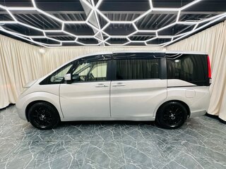 2016 Honda Stepwgn V, серый, 1749000 рублей, вид 3