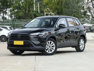 2026 Toyota Corolla Cross I Рестайлинг, чёрный, 3299999 рублей, вид 2