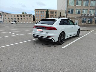 2021 Audi Q8 55 TFSI I (4M), белый, 6800000 рублей, вид 5