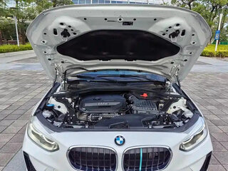 2022 BMW 1 серии 120i III (F52) Рестайлинг, белый, 1500205 рублей, вид 3