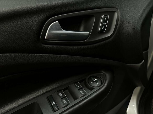 2014 Ford Kuga II, серебристый, 1179777 рублей - вид 9