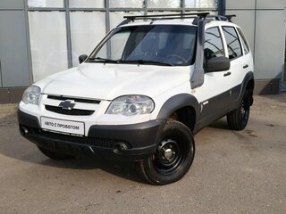 2013 Chevrolet Niva I Рестайлинг, белый, 479000 рублей, вид 1