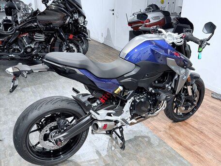 2020 BMW F 900 R, серебристый, 999000 рублей, вид 3
