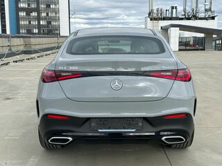 2026 Mercedes-Benz GLC Coupe 300 II (C254), серый, 10550000 рублей, вид 4