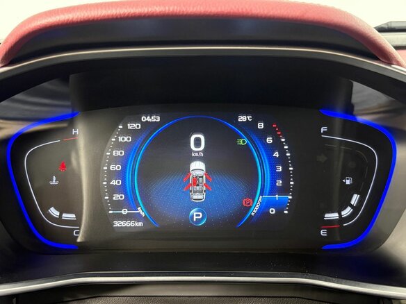 2023 Geely Coolray I, белый, 1925000 рублей - вид 10