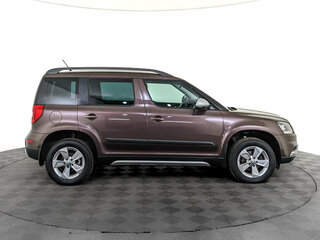 2014 Skoda Yeti I Рестайлинг, коричневый, 1250000 рублей, вид 4